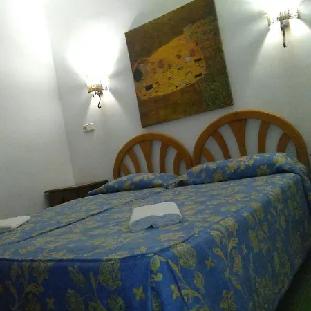 Mimosas. Bajo Con Wifi. Piscinas Comunitarias