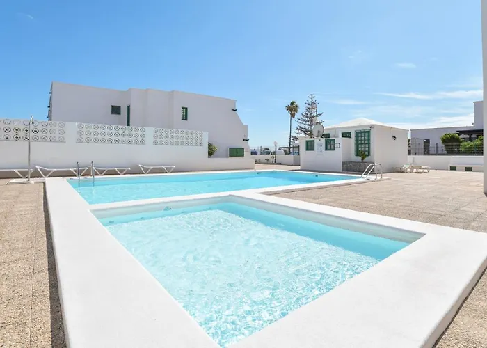 Daire Mimosas. Bajo Con Wifi. Piscinas Comunitarias