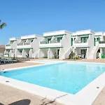 Mimosas. Bajo Con Wifi. Piscinas Comunitarias Lägenhet