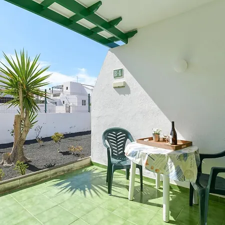 Mimosas. Bajo Con Wifi. Piscinas Comunitarias Tías